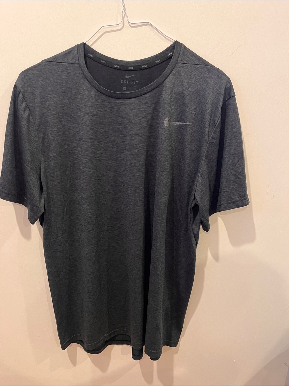 Nike Dri-FIT Short Sleeve Tee - Dark Gray